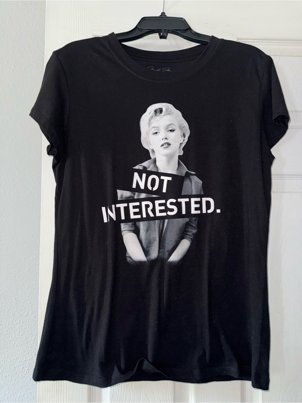 Marilyn Monroe Black Tee with Light Blue Interior Print